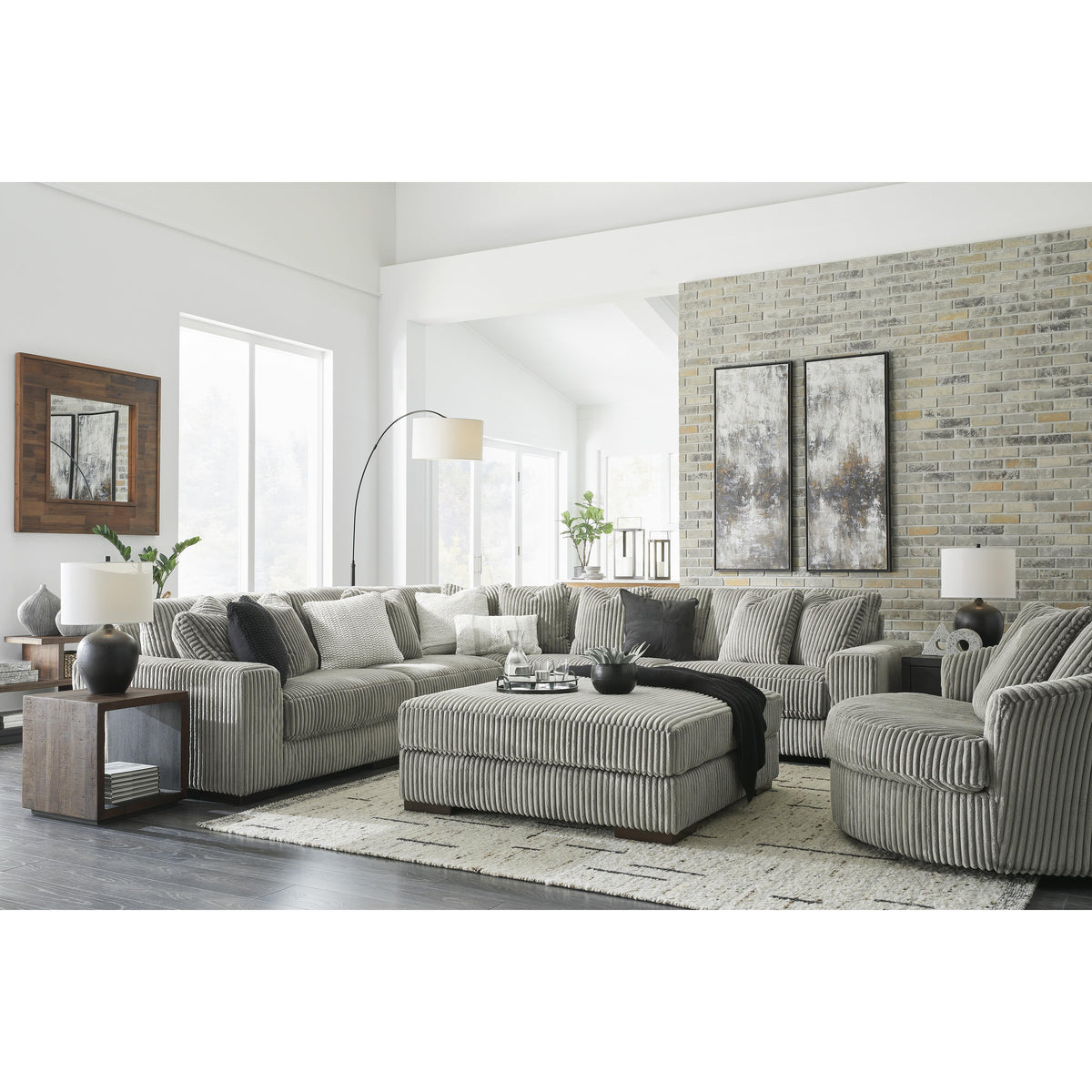 Signature Design by Ashley Lindyn 2110508 Oversized Accent Ottoman IMAGE 8