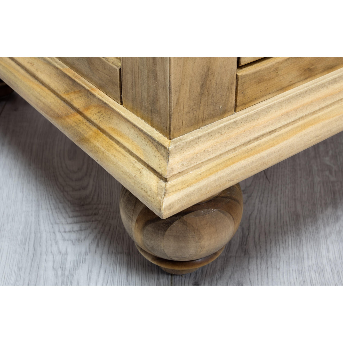 Mako Solid Wood Furniture Victoria 8300-40-9-D Dresser IMAGE 5
