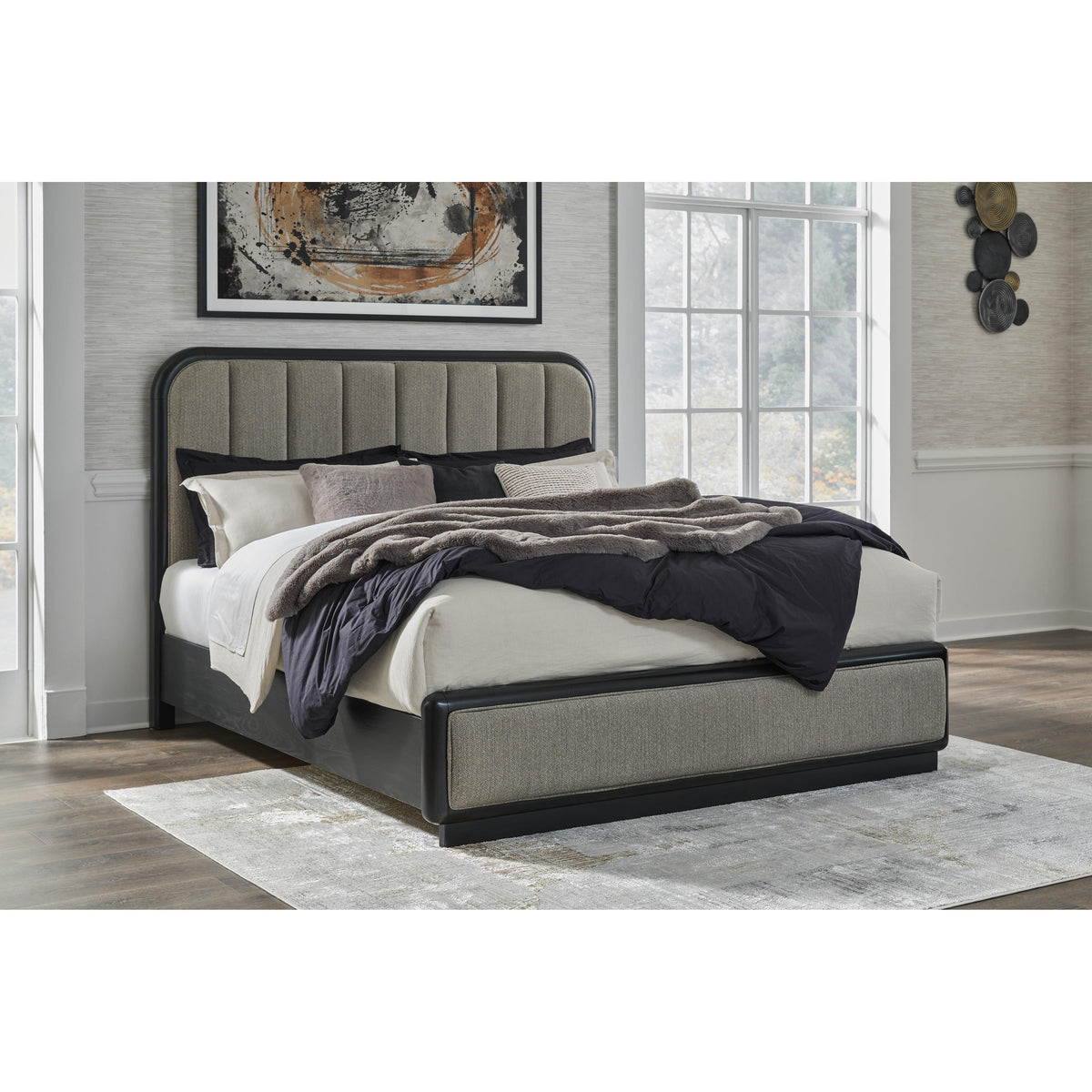 Signature Design by Ashley Rowanbeck King Upholstered Panel Bed B821-58/B821-56 IMAGE 5