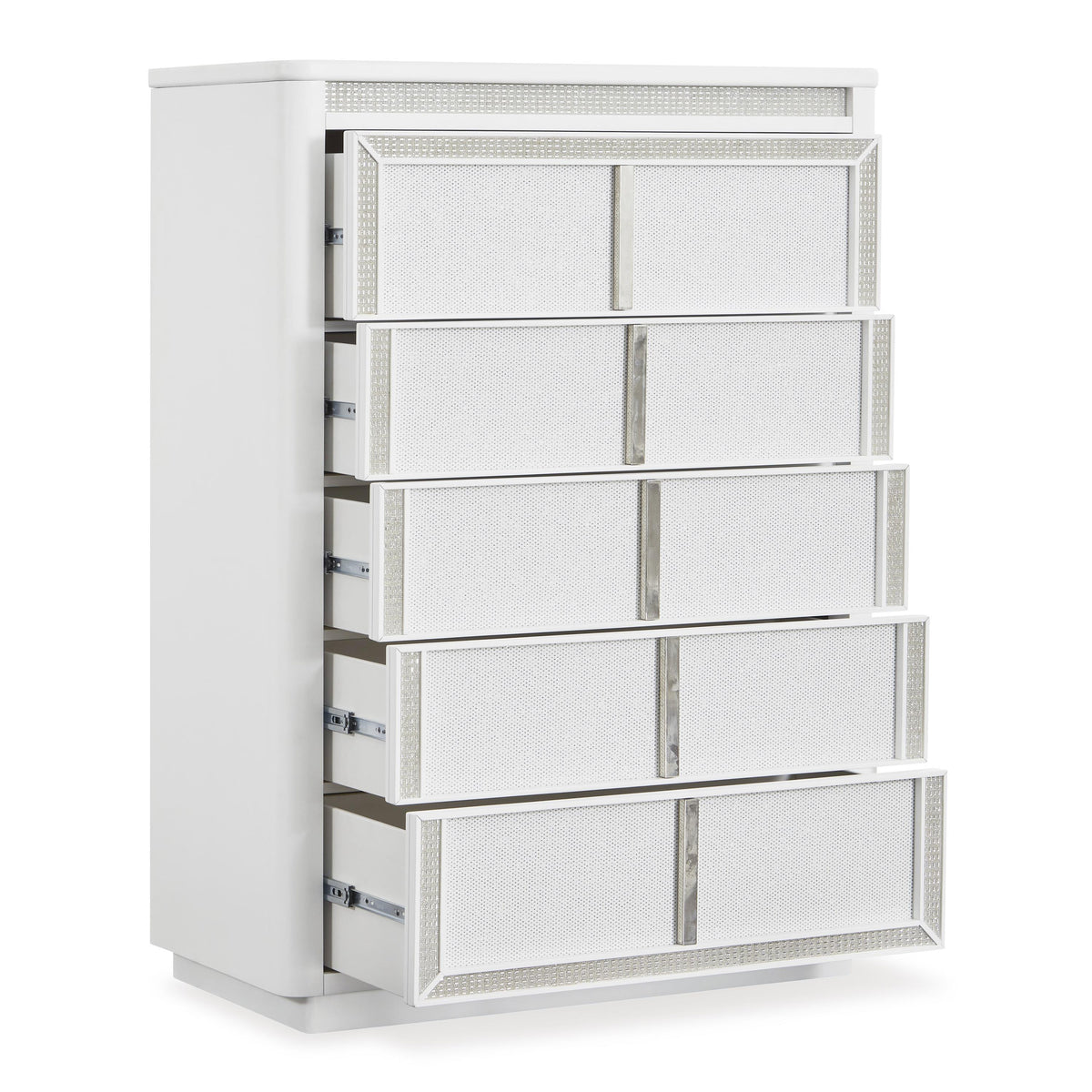 Signature Design by Ashley Chalanna B822-46 Five Drawer Chest IMAGE 2