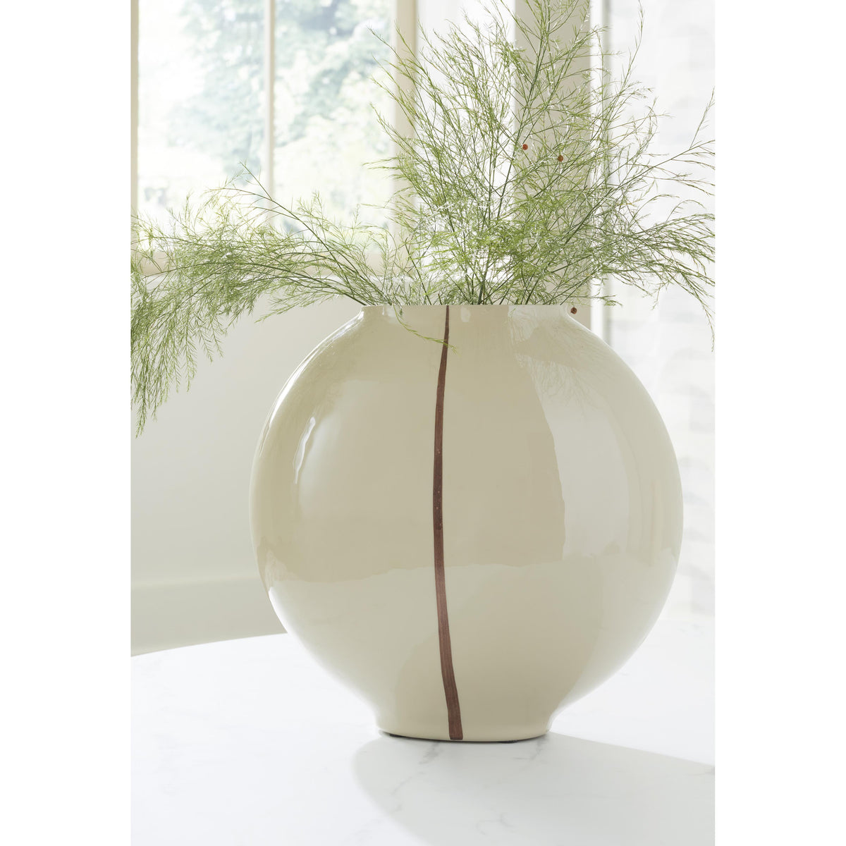Signature Design by Ashley Sheabourne A2000702 Vase IMAGE 3