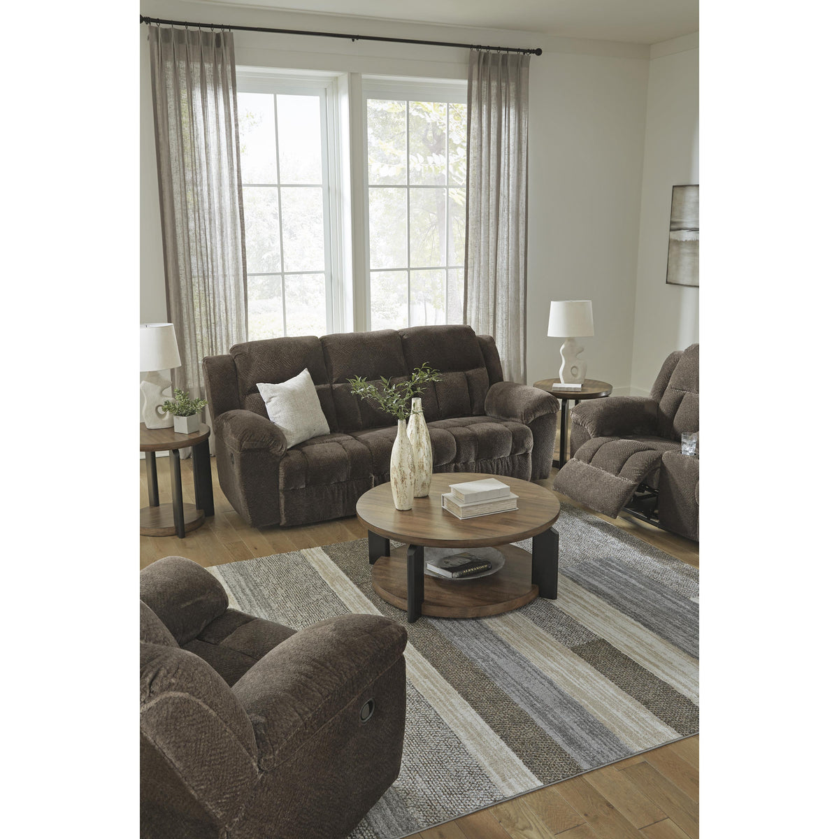 Signature Design by Ashley Frohn 3740788 Reclining Sofa IMAGE 10