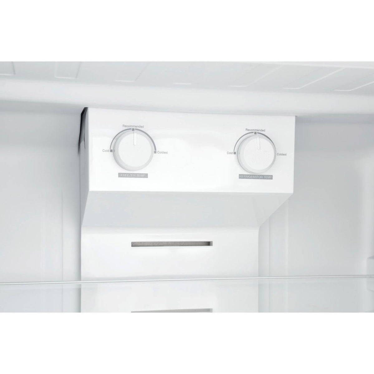 Frigidaire 27 9/16-inch, 16 cu. ft. Freestanding Top Freezer Refrigerator FRTE1622AS IMAGE 6