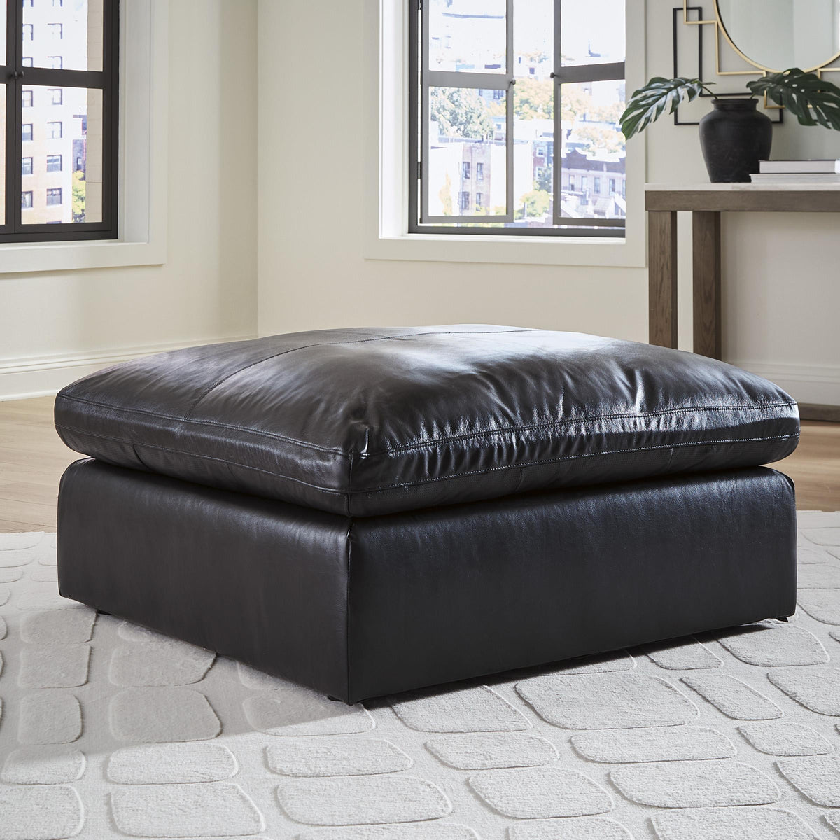 Signature Design by Ashley Emilia 3090208 Oversized Accent Ottoman IMAGE 3