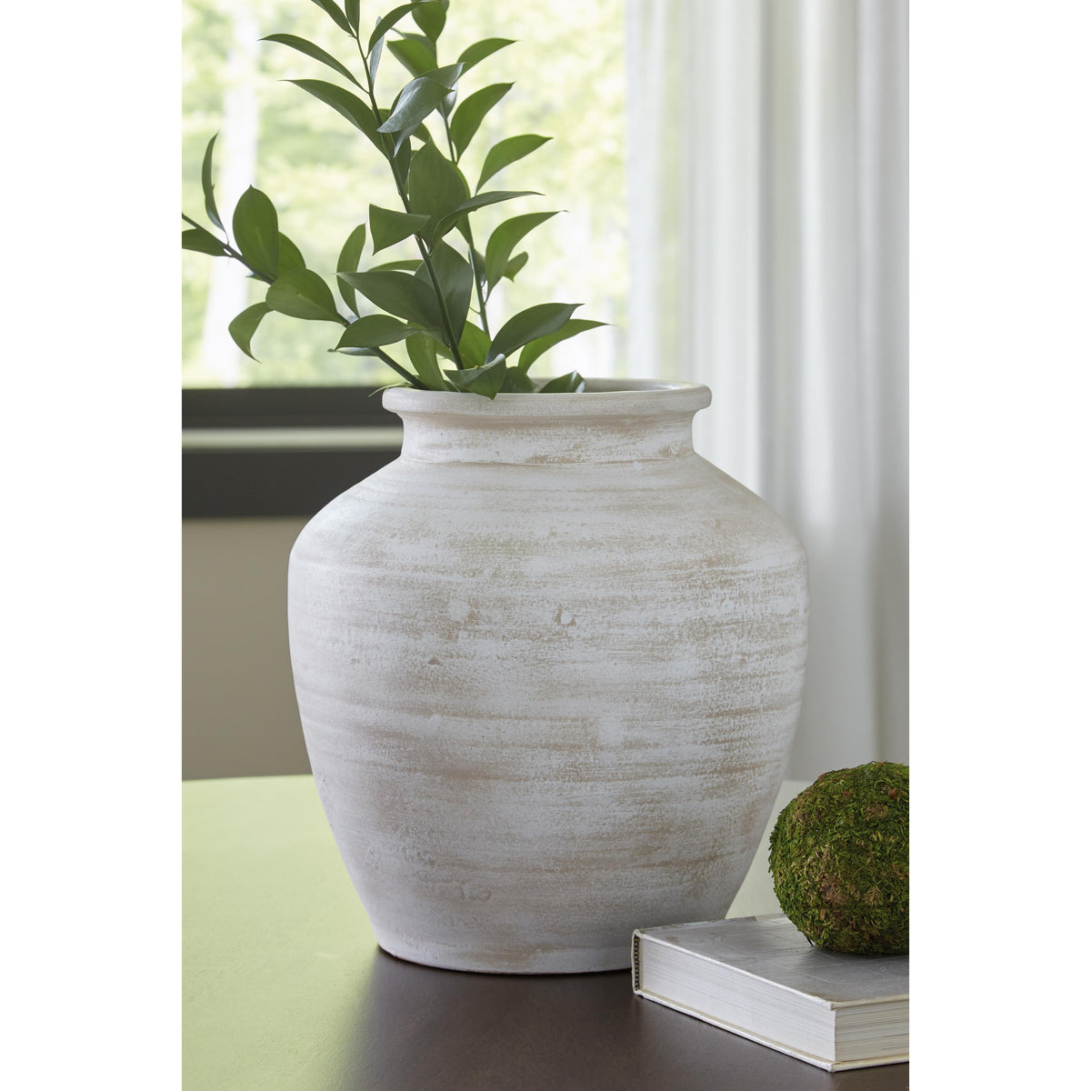 Signature Design by Ashley Meadie A2000788 Vase IMAGE 3