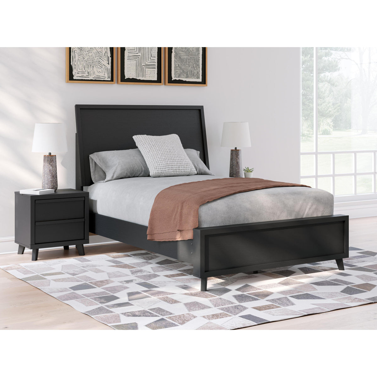 Signature Design by Ashley Danziar B1013B20 Full Panel Bed IMAGE 2