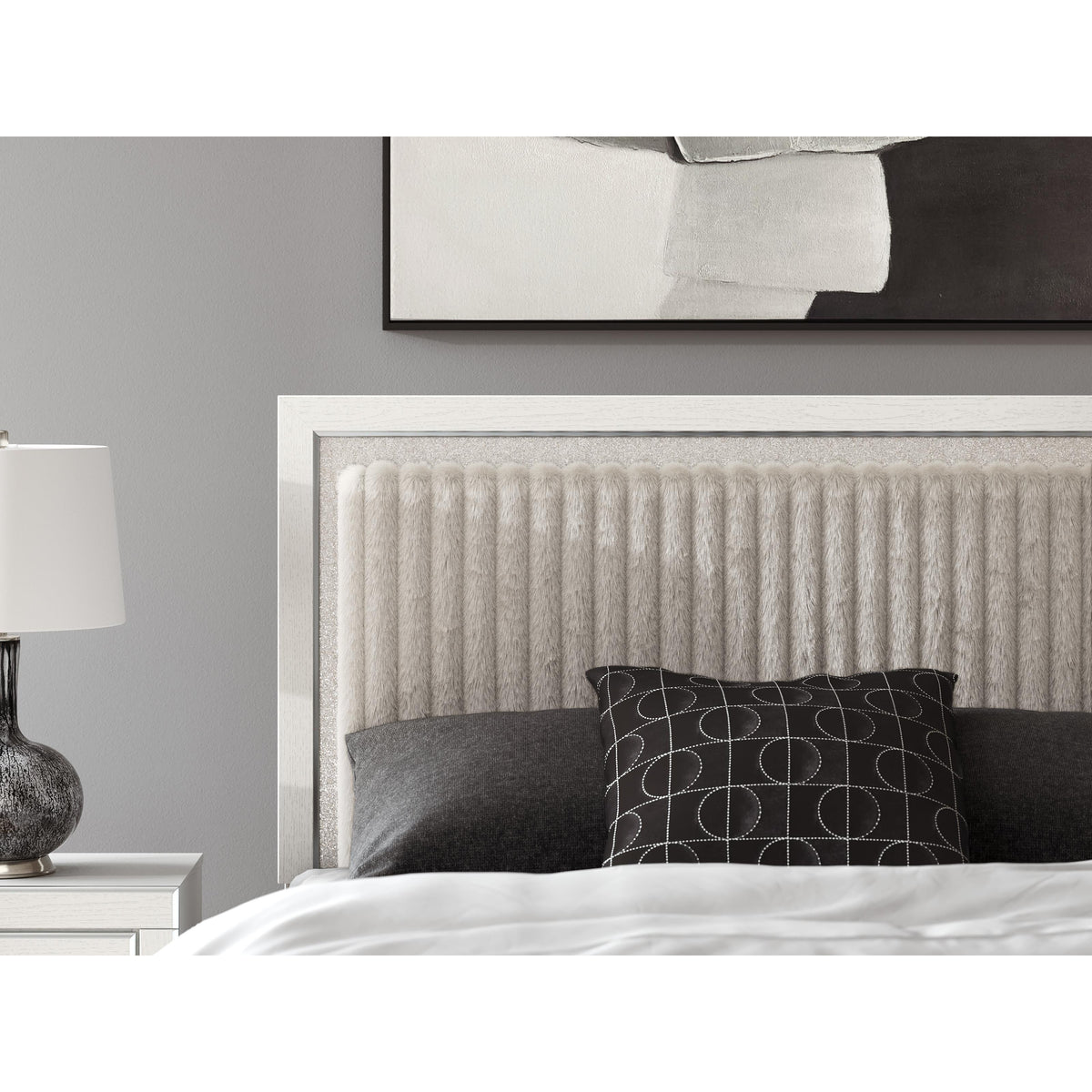 Signature Design by Ashley Zuraleus PCB3381B6 Queen Upholstered Panel Bed IMAGE 5