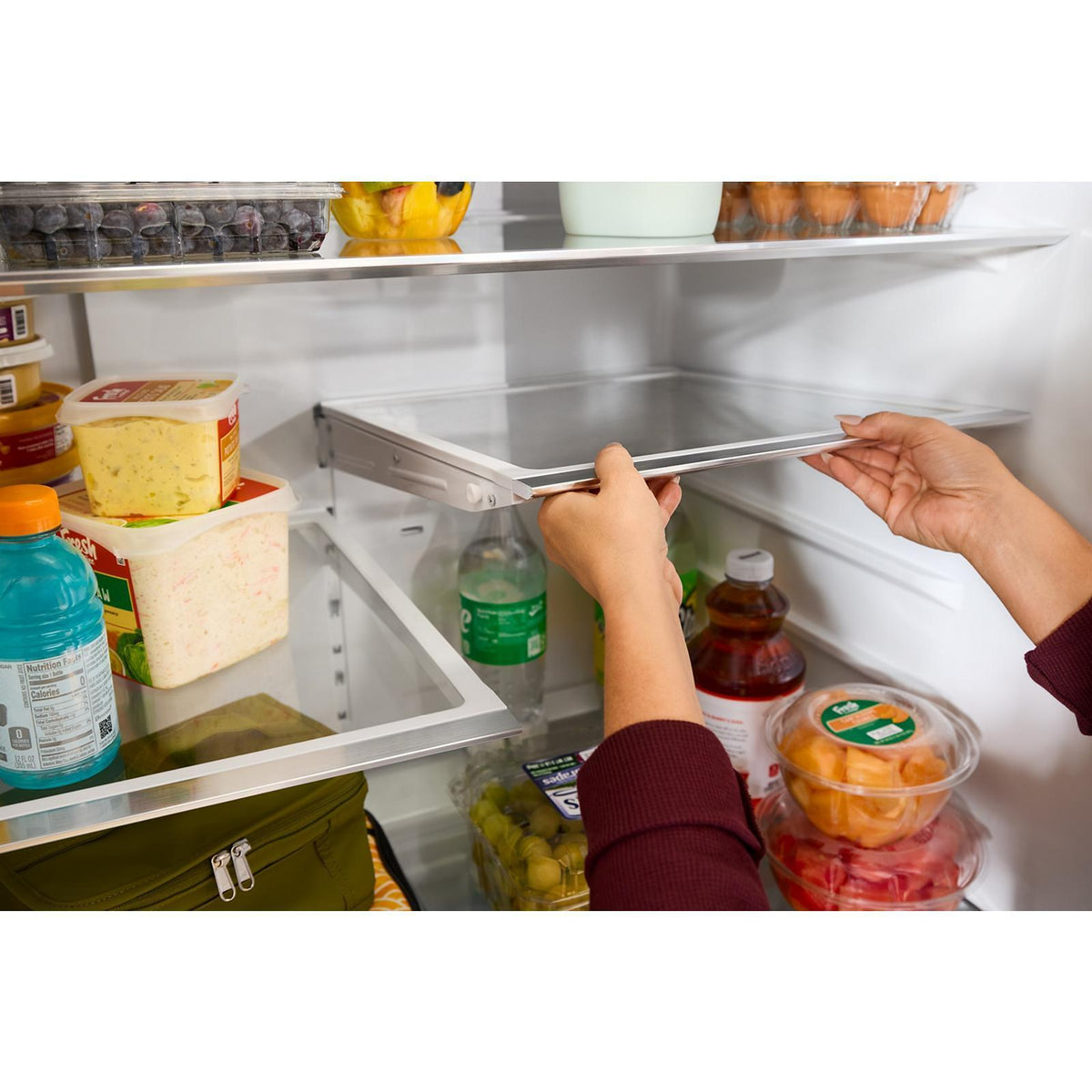 Whirlpool 36-inch, 31 cu. ft. Freestanding French 3- Door Refrigerator with Internal Water Dispenser WRFF3336SZ IMAGE 10