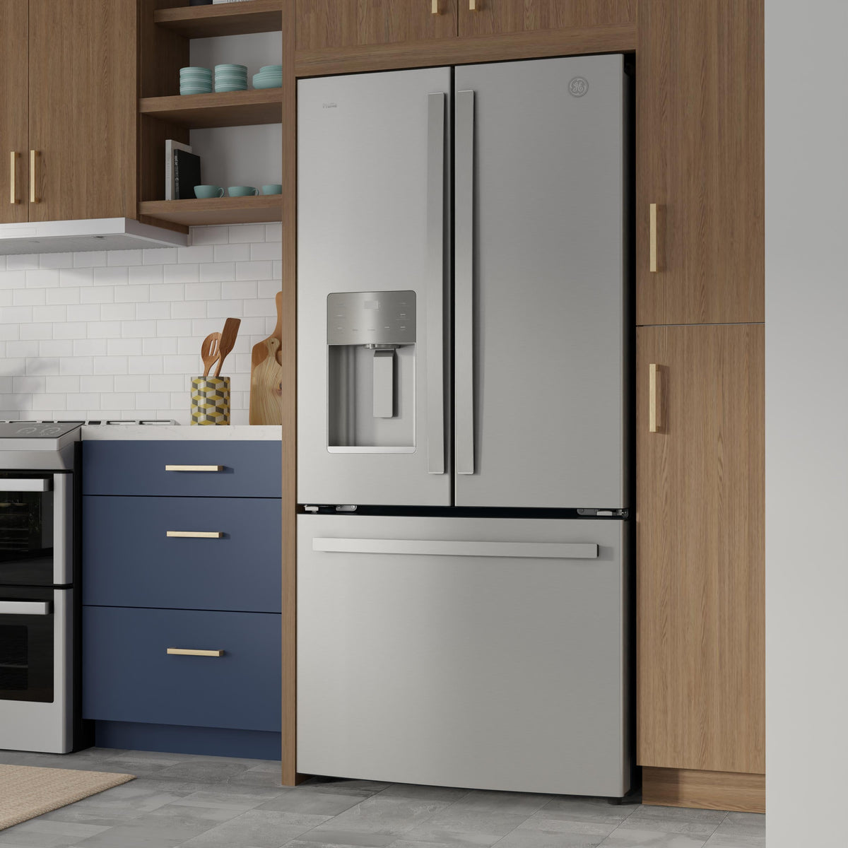 GE Profile 33-inch, 17.5 cu.ft. French-Door Refrigerator with FrostGuard™ Technology PYE18HYRCFS IMAGE 12
