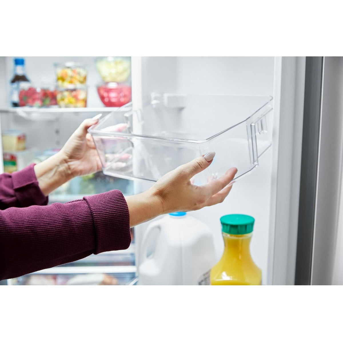 Whirlpool 36-inch, 30 cu. ft. Freestanding French 3-Door Refrigerator with External Water and Ice Dispensing System WRFF3536SV IMAGE 9