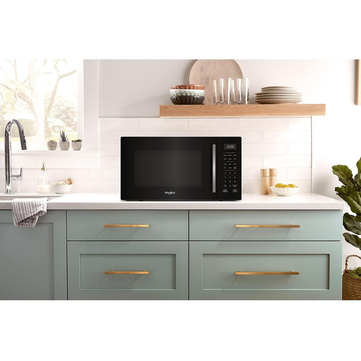 Whirlpool 1.0 cu. ft. All-In-One Multifunctional Countertop Microwave WMCS5522RB IMAGE 8