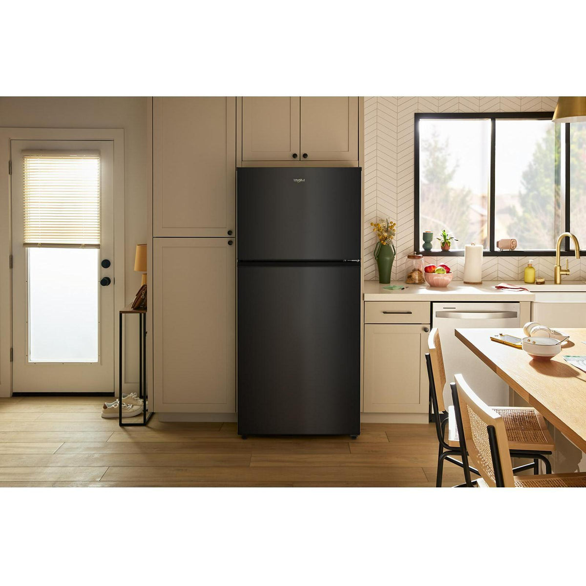 Whirlpool 29.5-inch, 19 Cu. Ft. Top Freezer Refrigerator with Total Coverage Cooling WRTX5419SB IMAGE 19