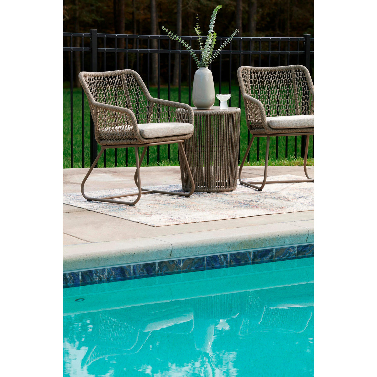 Signature Design by Ashley Majors Beach PCP321-050 Chairs with Cushion/Table Set IMAGE 9