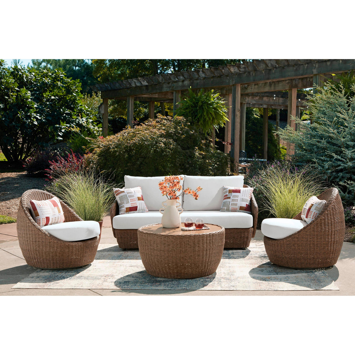 Signature Design by Ashley Double Point PCP503-708 Round Cocktail Table IMAGE 5