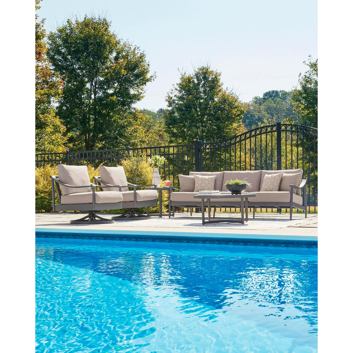 Signature Design by Ashley Ocean Beach PCP510-838 Sofa with Cushion IMAGE 12