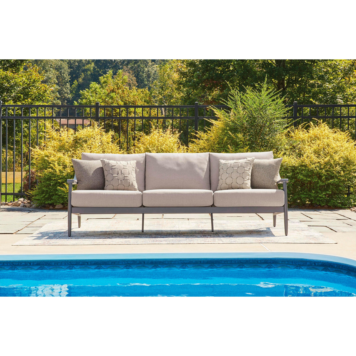 Signature Design by Ashley Ocean Beach PCP510-838 Sofa with Cushion IMAGE 4