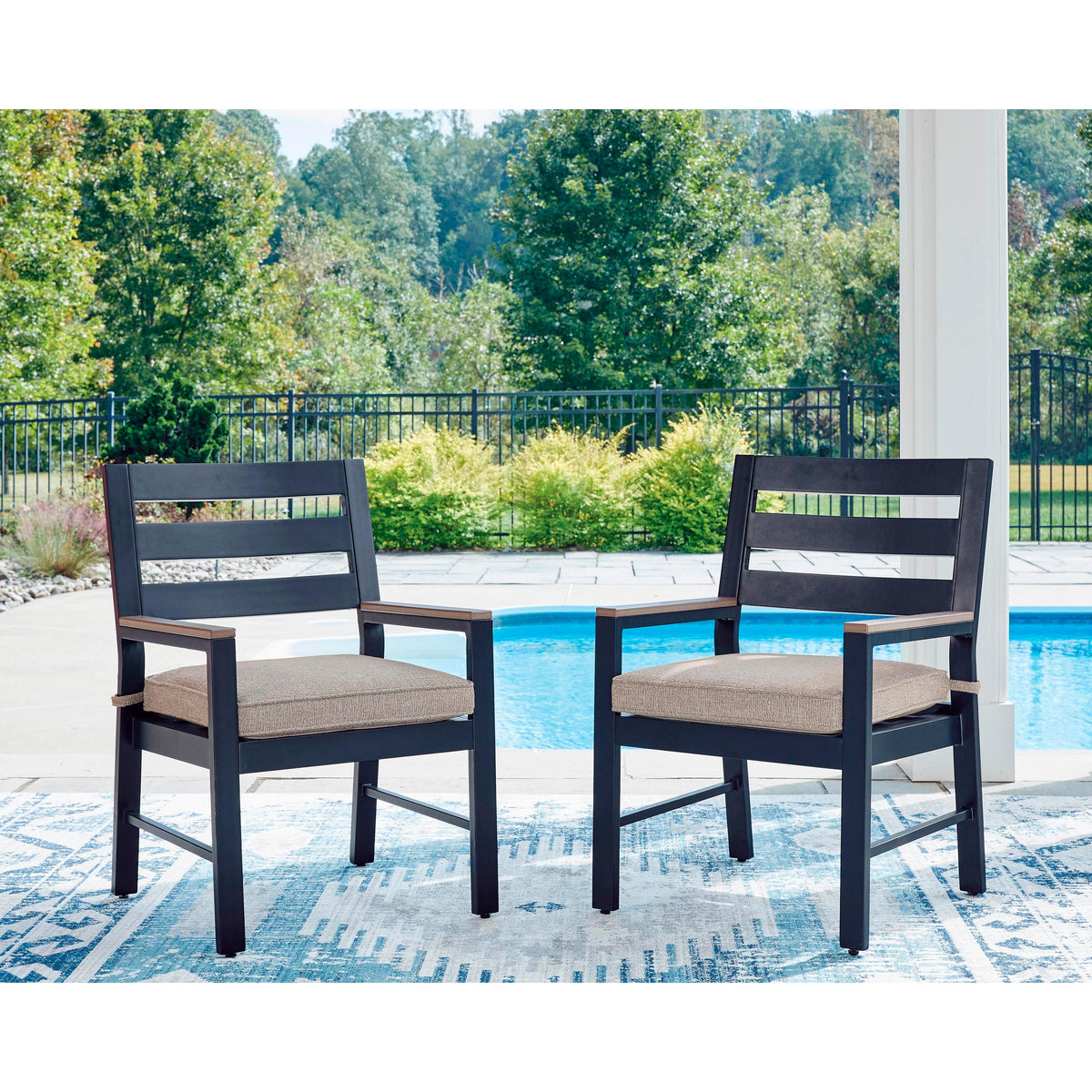 Signature Design by Ashley East Beach PCP587-602A Swivel Chair with Cushion IMAGE 4