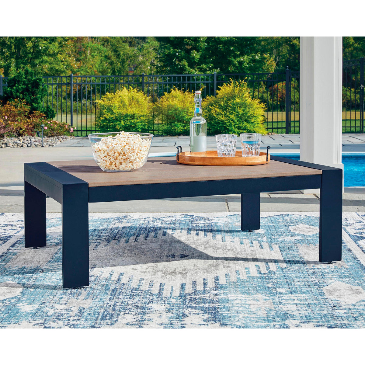 Signature Design by Ashley East Beach PCP587-701 Rectangular Cocktail Table IMAGE 3