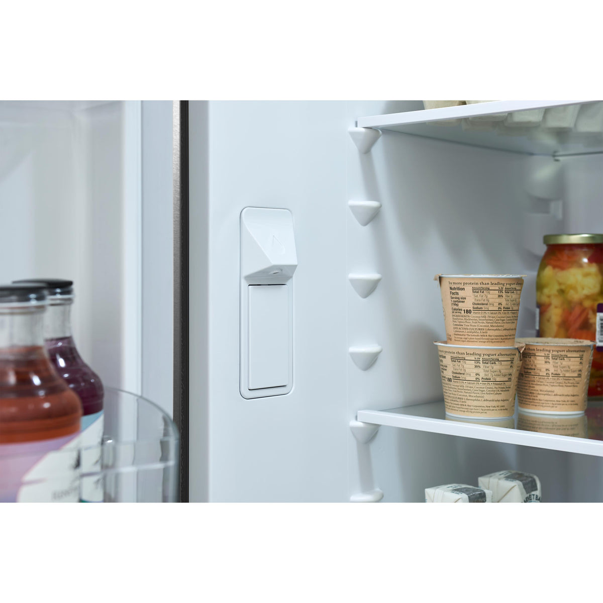 Frigidaire 20 Cu. Ft. Counter-Depth French Door Refrigerator FRFG2011AV IMAGE 8
