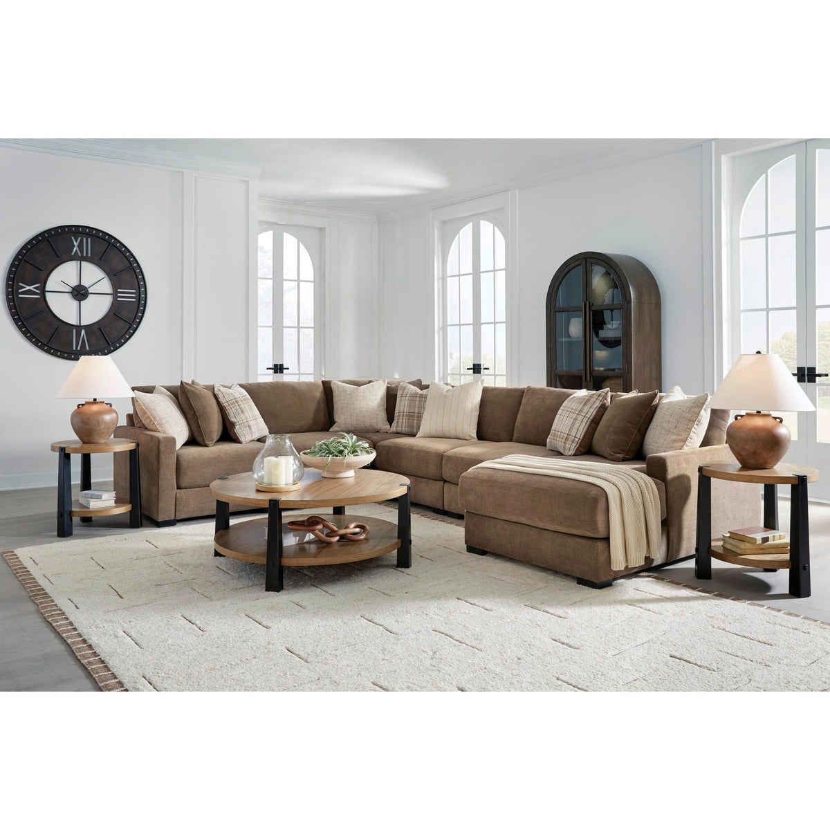 Benchcraft Camellia-Court 6 pc Sectional 6820764/6820746/6820777/6820746/6820746/6820717 IMAGE 4