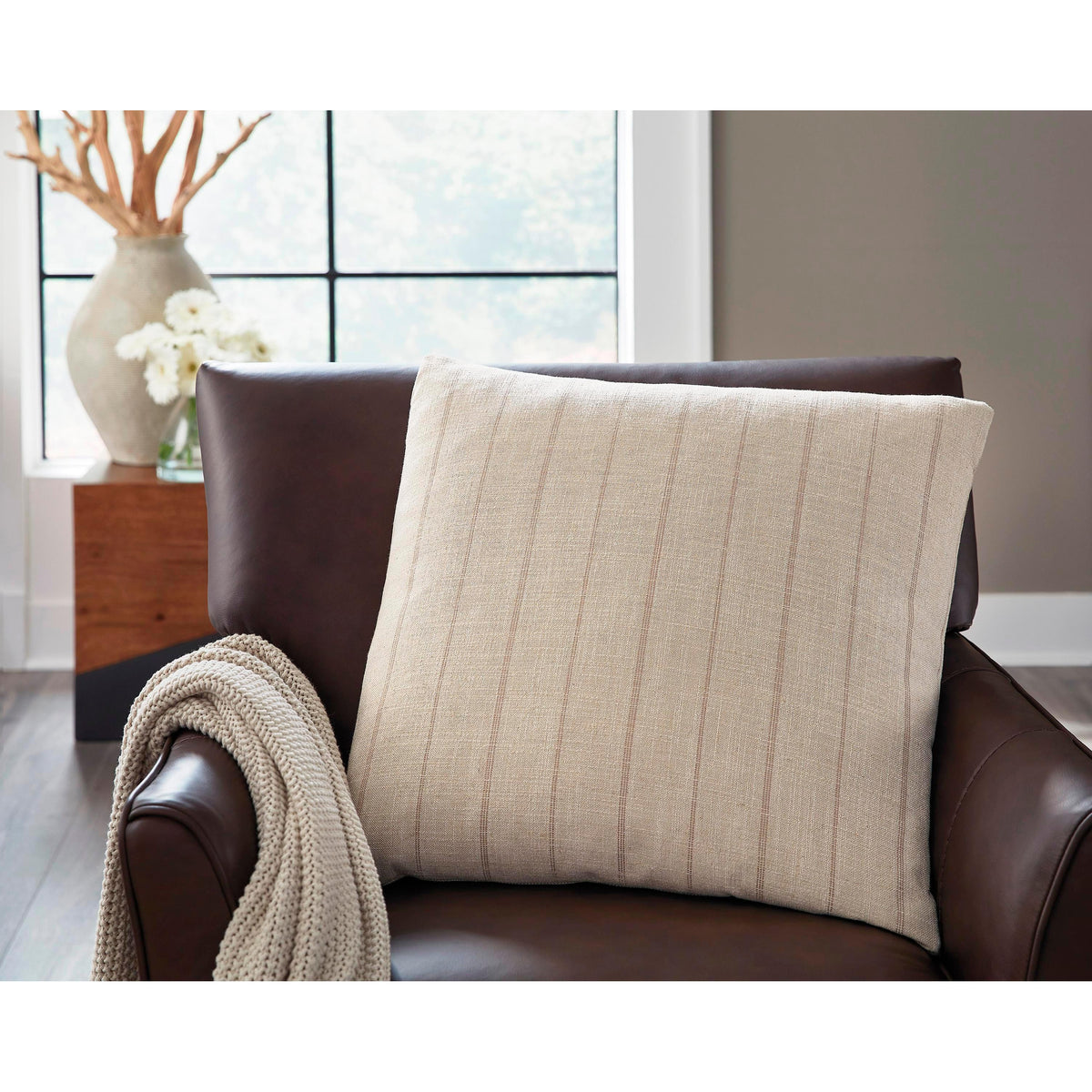 Signature Design by Ashley Decorative Pillows Decorative Pillows A1001180 IMAGE 3