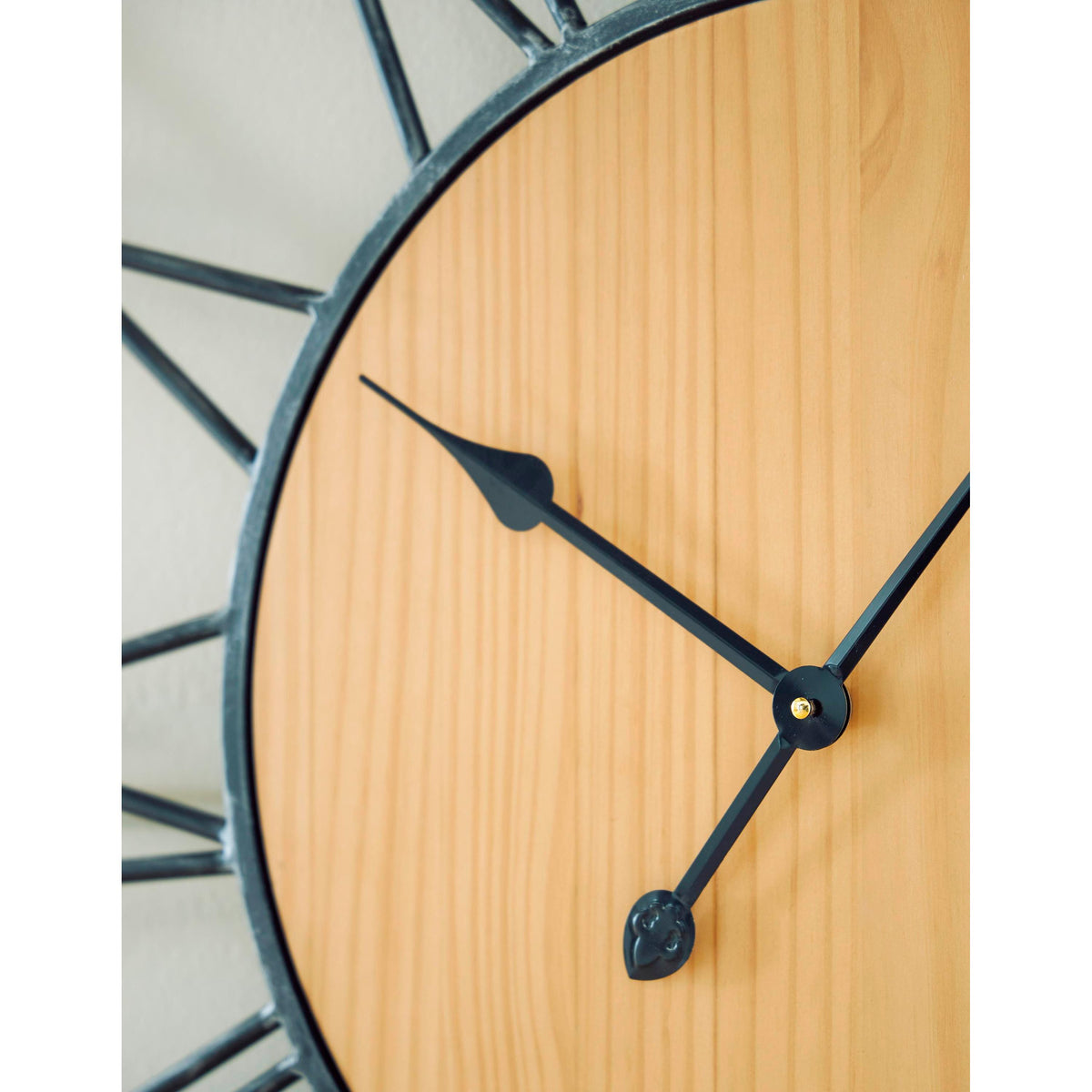 Signature Design by Ashley Home Decor Clocks A8010452 IMAGE 5