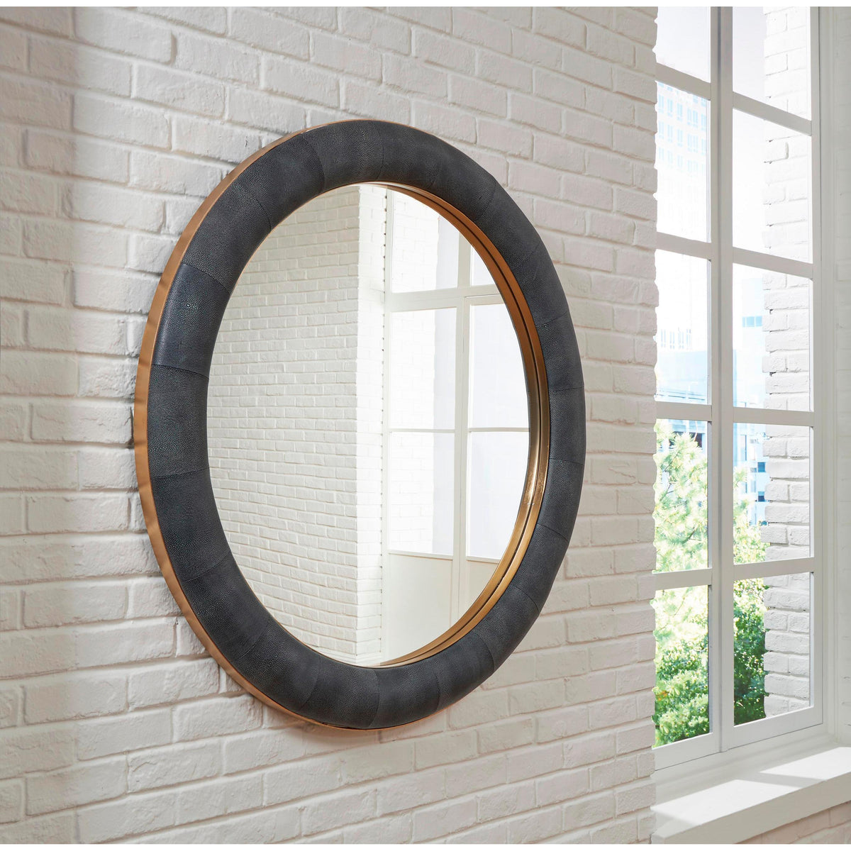 Signature Design by Ashley Corinsworth Mirror A8010456 IMAGE 4
