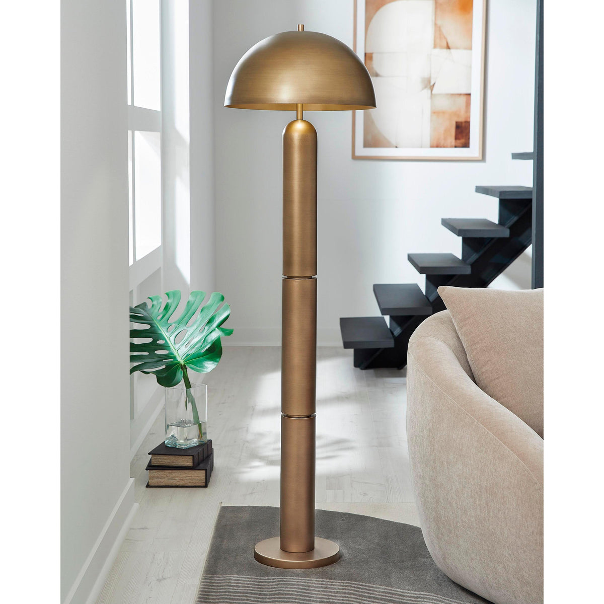 Signature Design by Ashley Wendfield Floorstanding Lamp L208511 IMAGE 2