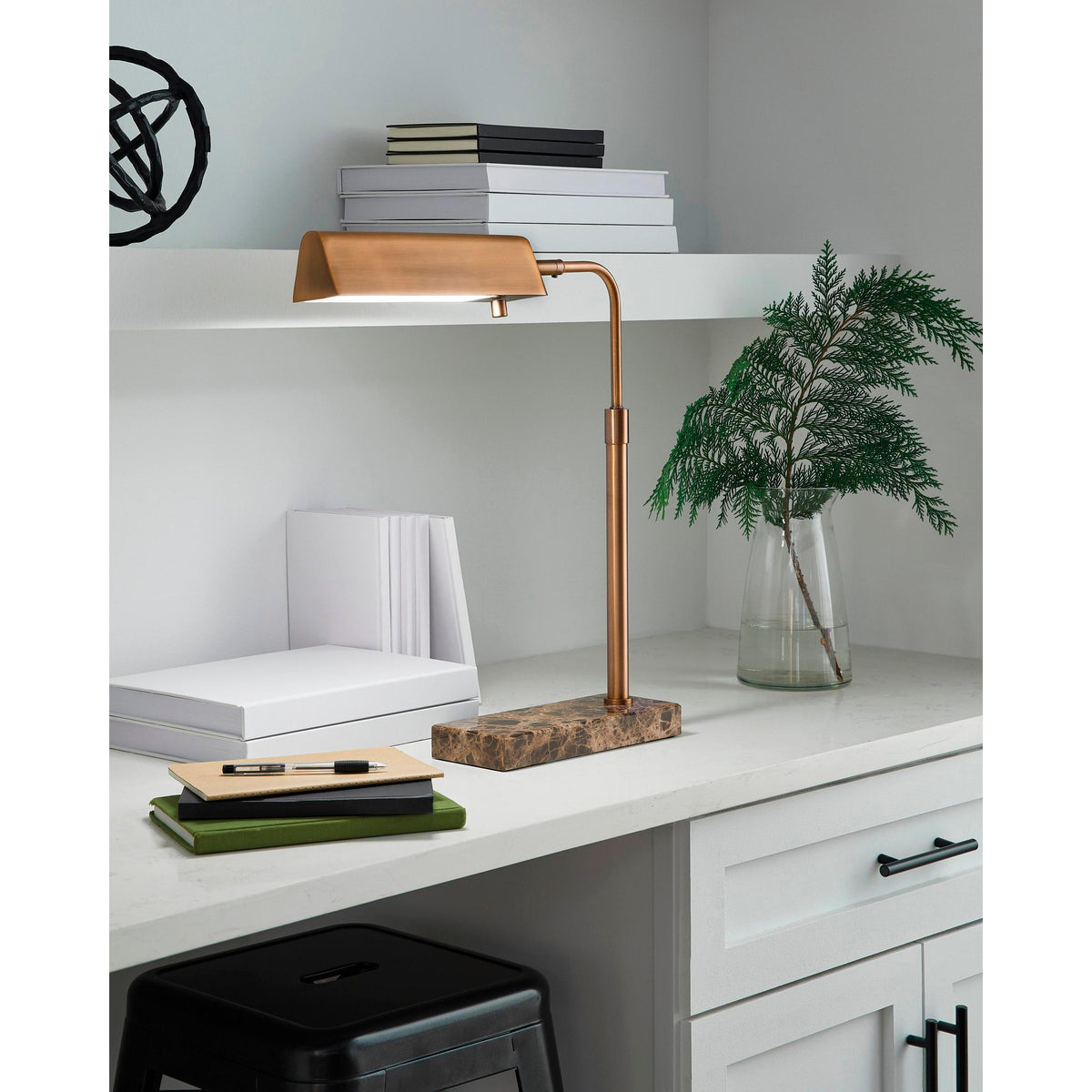 Signature Design by Ashley Yafe Table Lamp L734412 IMAGE 3