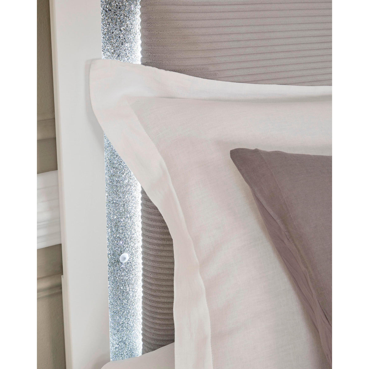 Signature Design by Ashley Maeling PCB1119-58 King Upholstered Panel Headboard IMAGE 2