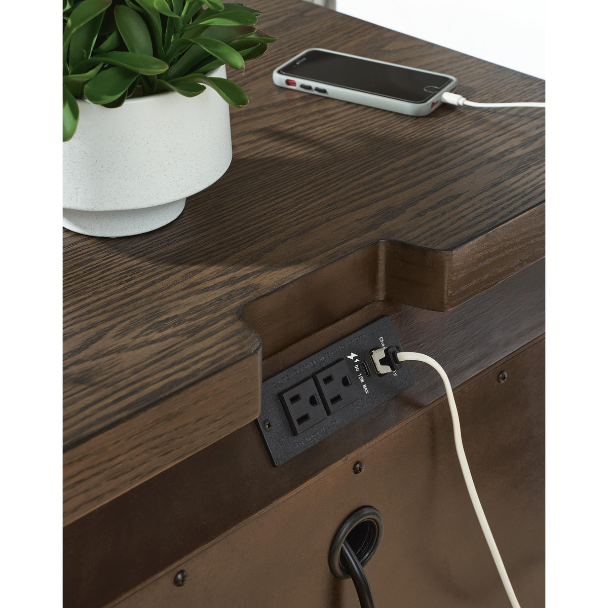 Signature Design by Ashley Radkin Nightstand PCB843-92 IMAGE 7