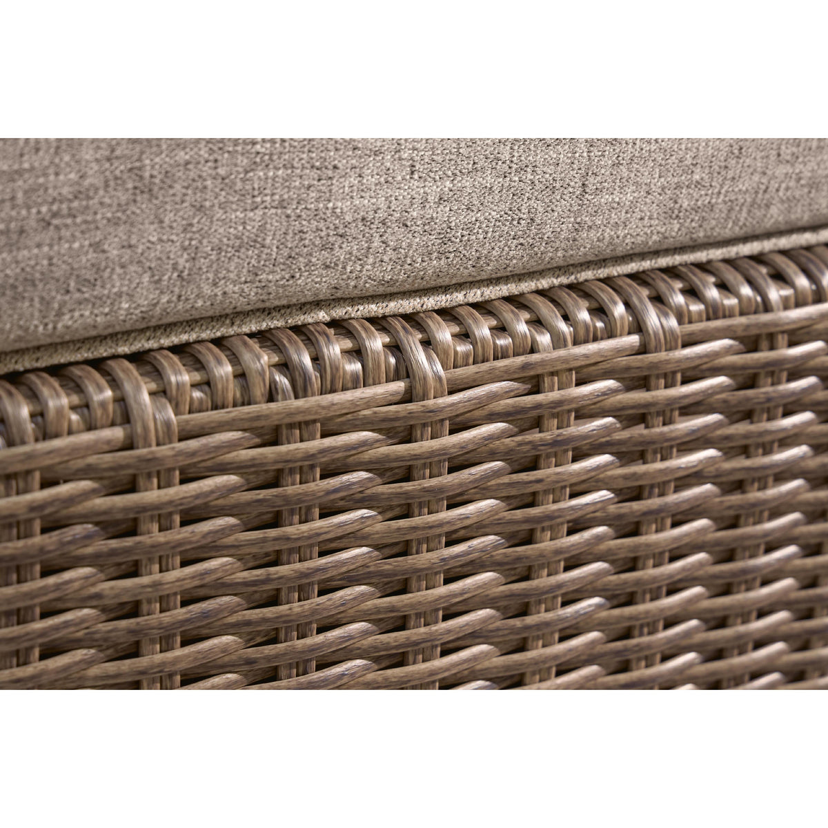 Signature Design by Ashley Outdoor Seating Sectionals PCP790-846/PCP790-846/PCP790-851/PCP790-854 IMAGE 2