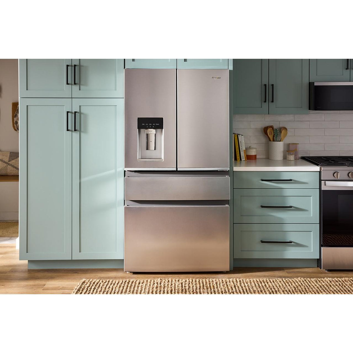 Whirlpool 36-inch French 4-Door Refrigerator with Water and Ice Dispensing System WRMC7036RZ IMAGE 10