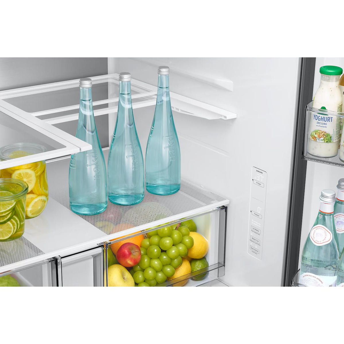 Samsung French 3-Door Refrigerator with Water and Ice Dispensing System RF70H25HERAA IMAGE 12