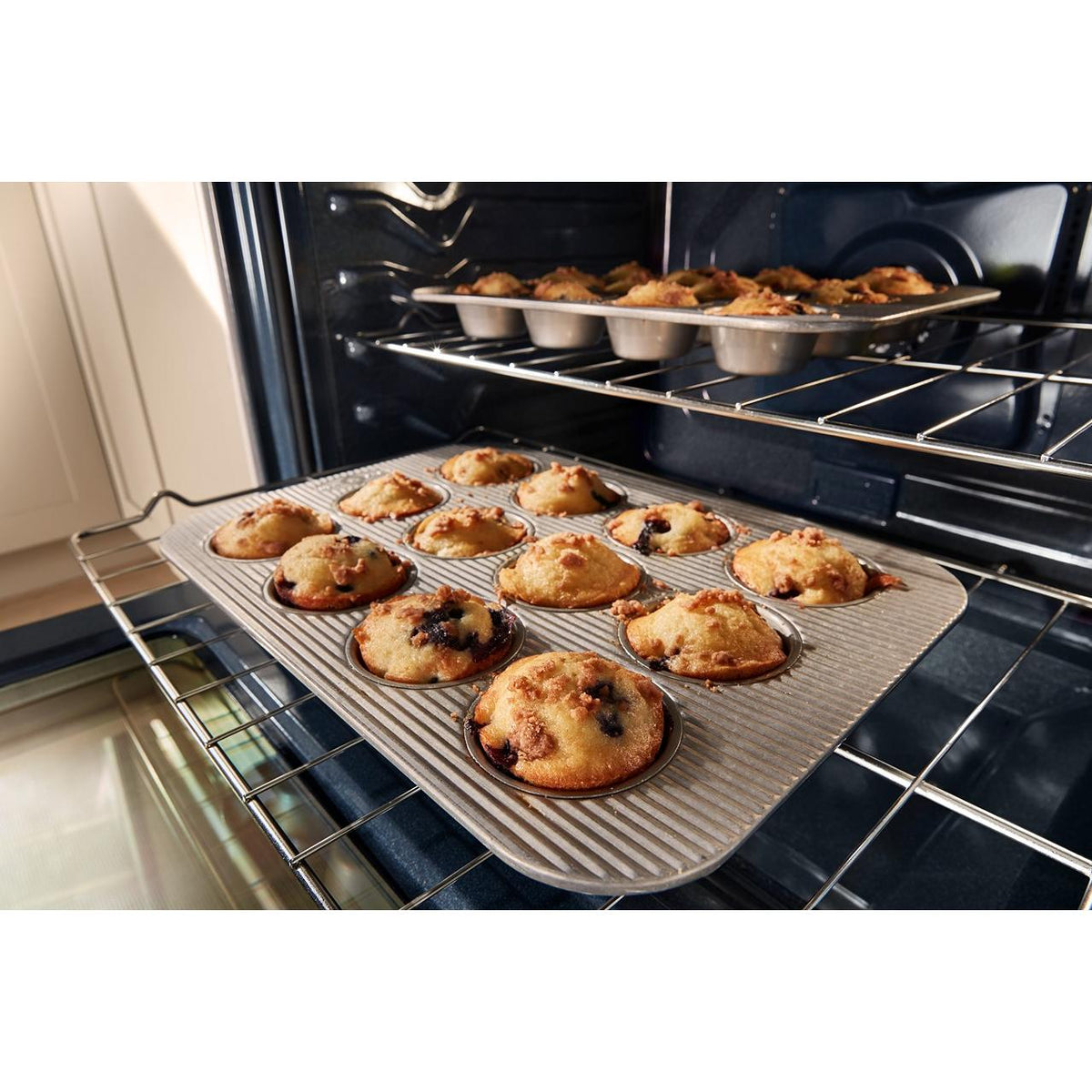 Whirlpool 30-inch Slide-in Gas Range with Wi-Fi WSGS3330TW IMAGE 7