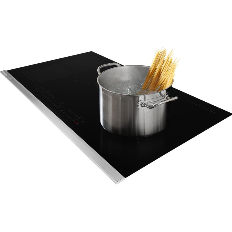 Frigidaire Gallery 36-inch Built-in Induction Cooktop with MatteGuard™ GCCI3670BM IMAGE 2