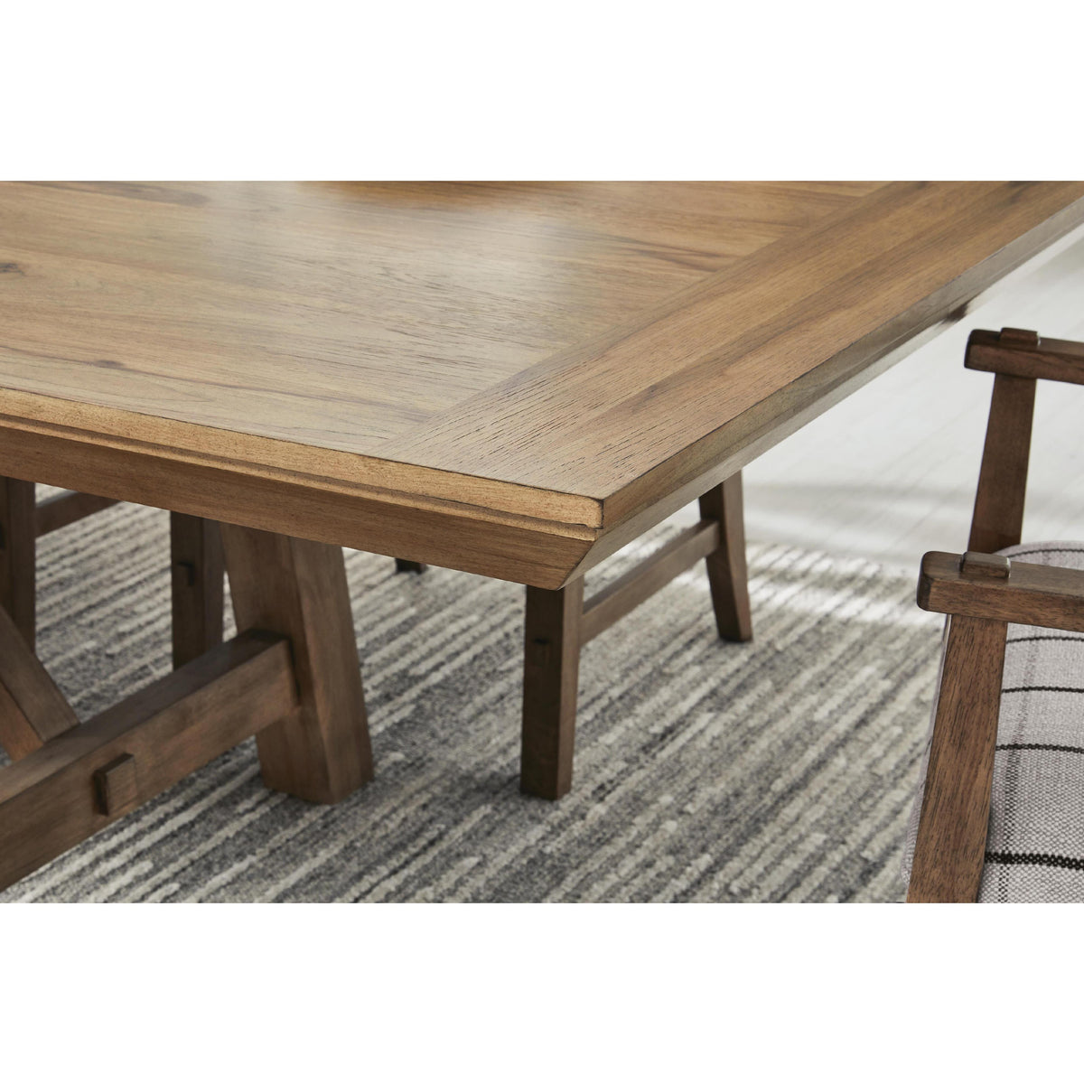 Benchcraft Ridgester D858-45 Rectangular Dining Room Extension Table IMAGE 6