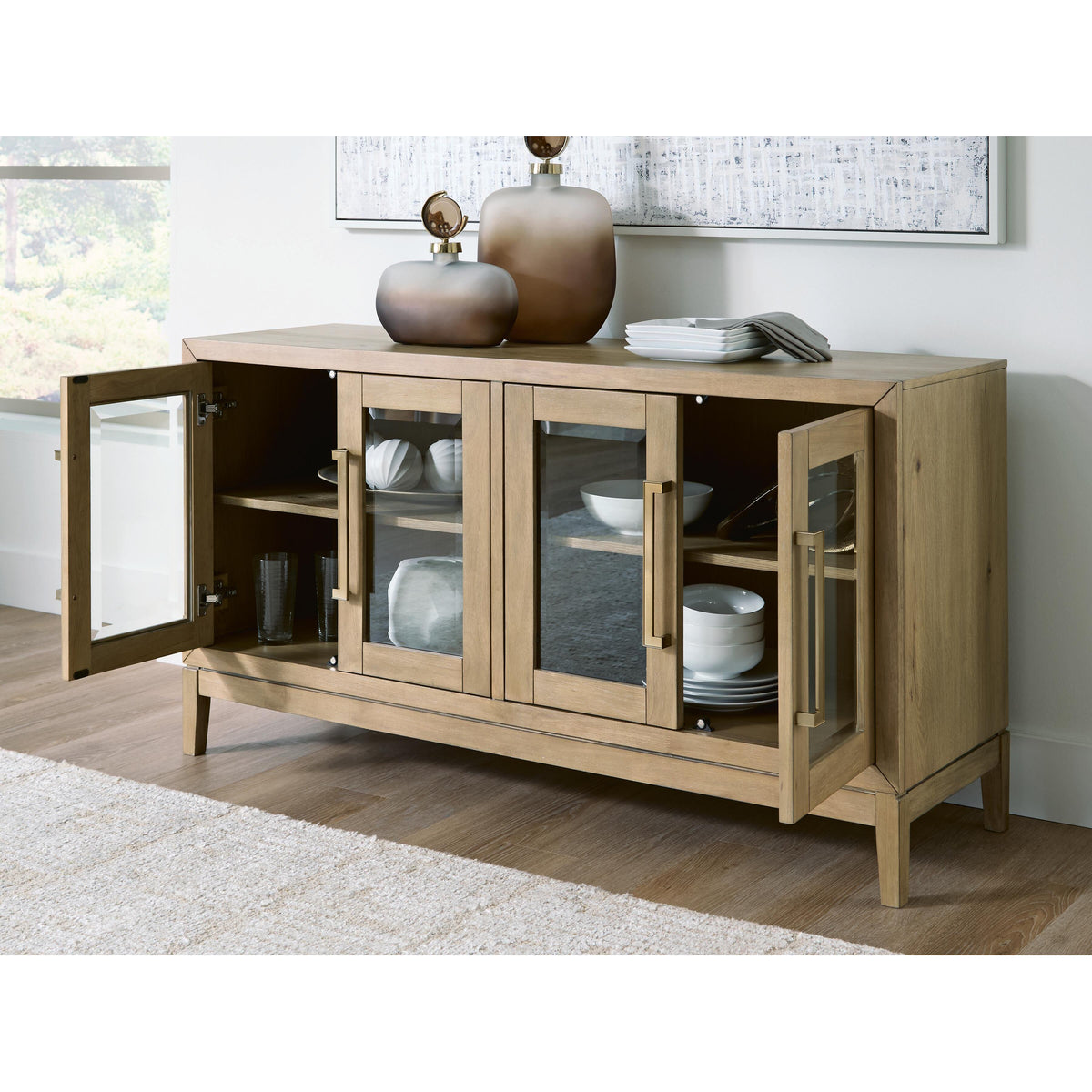 Signature Design by Ashley Lasinger PCD852-60 Dining Room Server IMAGE 5