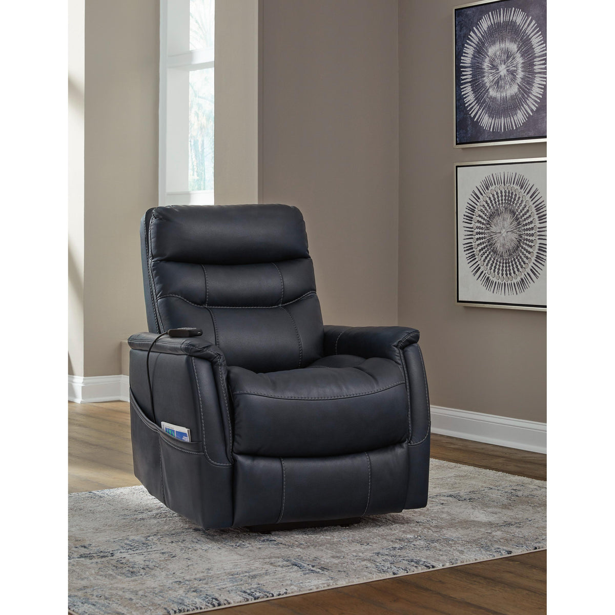 Signature Design by Ashley Strawbill 6391012 Power Lift Recliner IMAGE 8