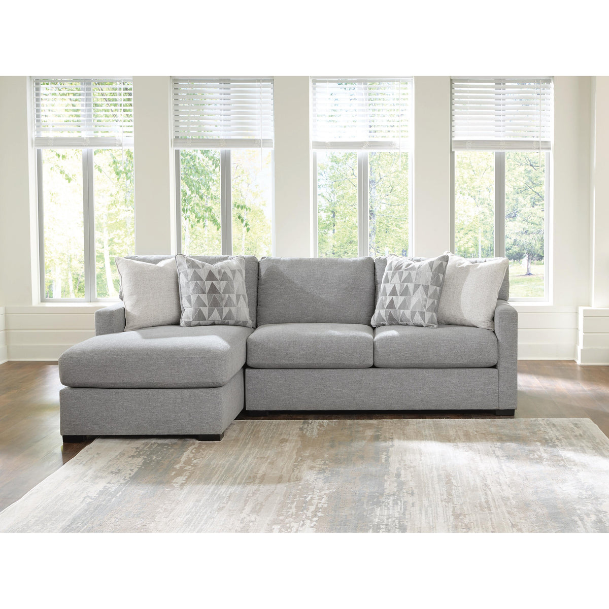Signature Design by Ashley UrbanCrest PC20804S2 2 pc Sectional with Chaise IMAGE 2