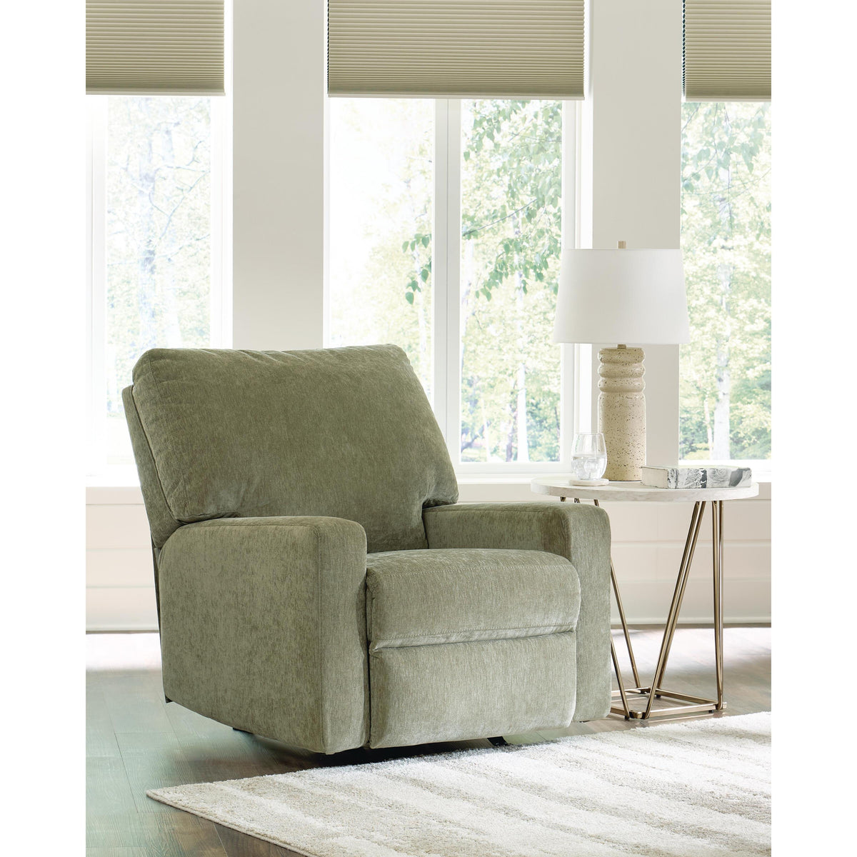 Signature Design by Ashley Bridgepoint PC6950525 Rocker Recliner IMAGE 2