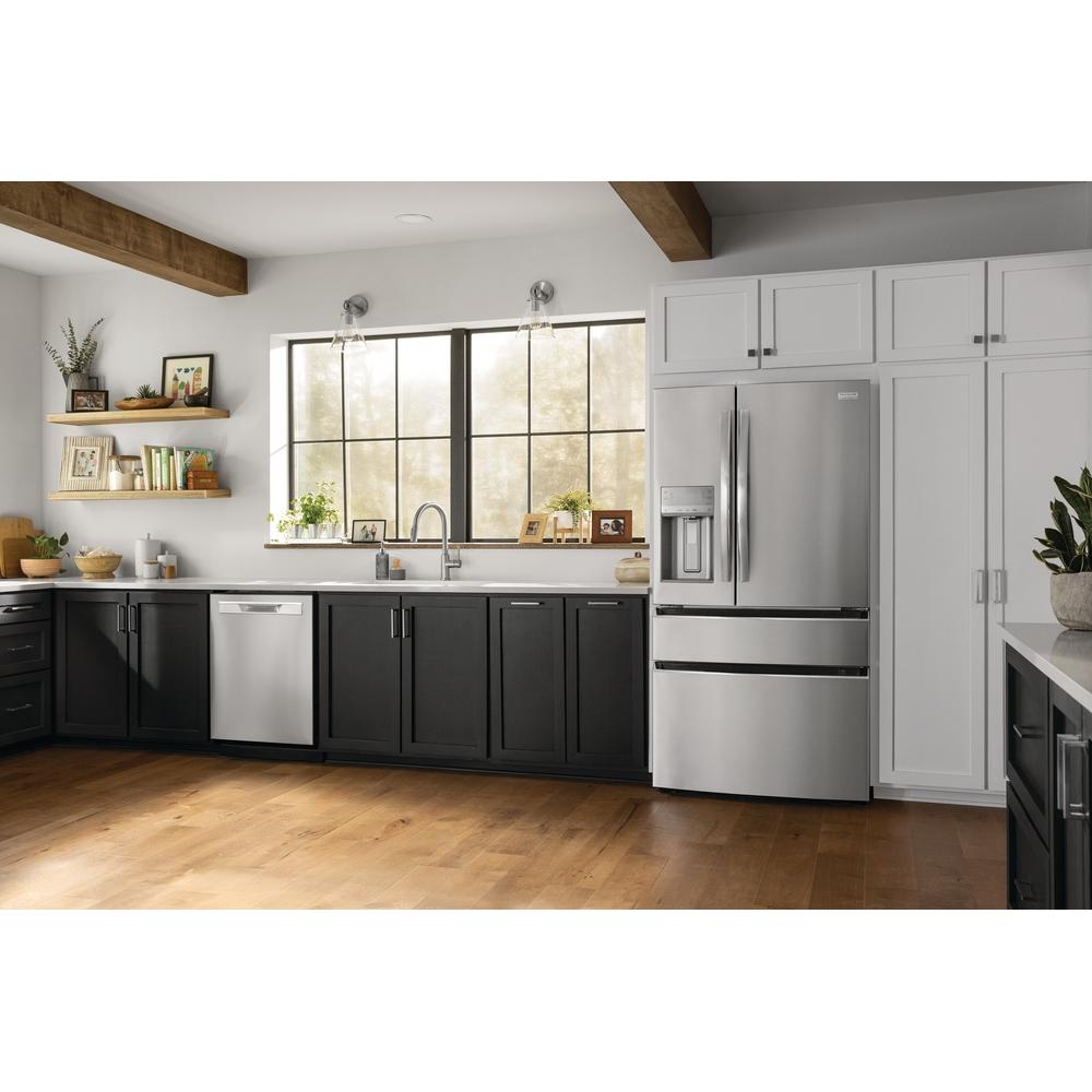 Frigidaire Gallery French 4-Door Refrigerator with External Water and Ice Dispenser GRMS2773AF IMAGE 16
