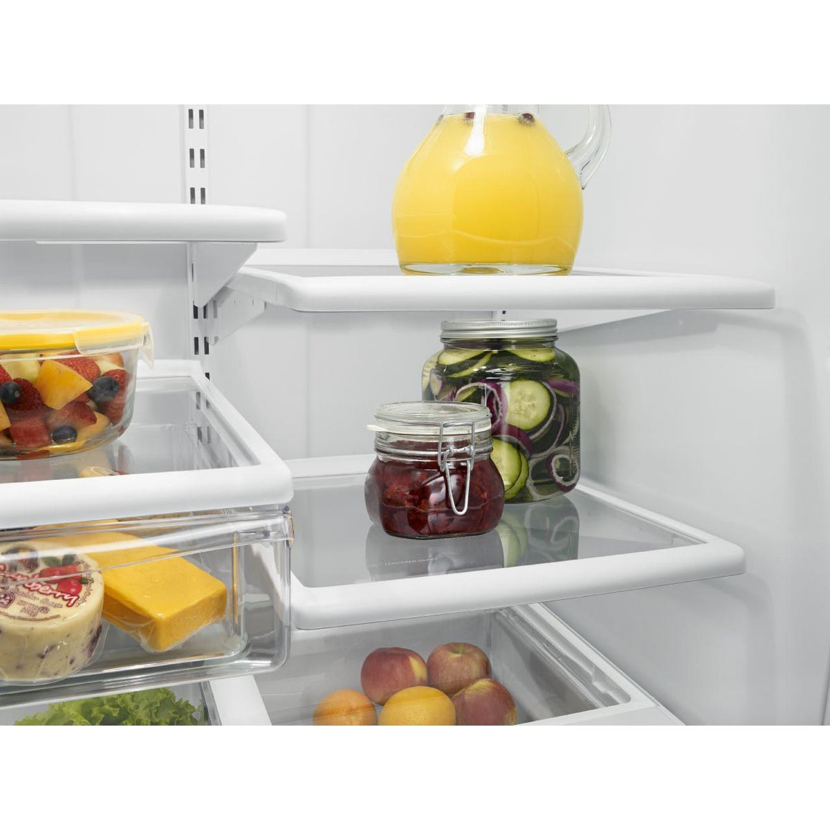  Whirlpool 30-inch, 18.6 cu. ft. Bottom Freezer Refrigerator WRB329DFBW IMAGE 4