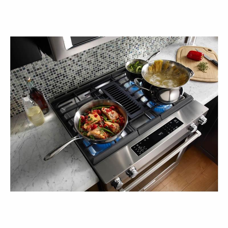  KitchenAid 30-inch Slide-In Dual-Fuel Range KSDG950ESS IMAGE 3