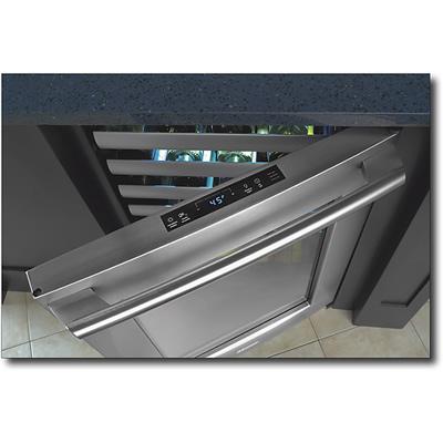 Electrolux 6 cu. ft. 46-bottle Freestanding Wine Cooler EI24WC65GS IMAGE 2