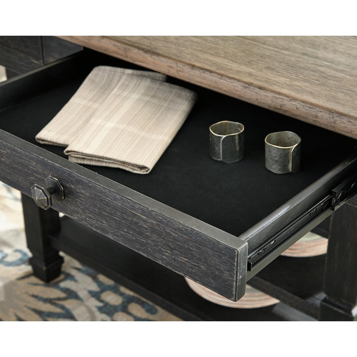  Signature Design by Ashley Tyler Creek D736D6 6 pc Dining Set IMAGE 12