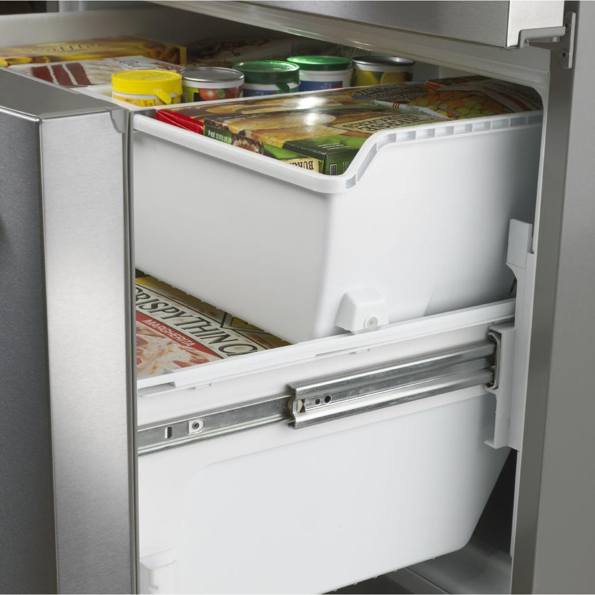  Maytag 36-inch, 25 cu. ft. French 3-Door Refrigerator with Ice and Water MFI2570FEZ IMAGE 6