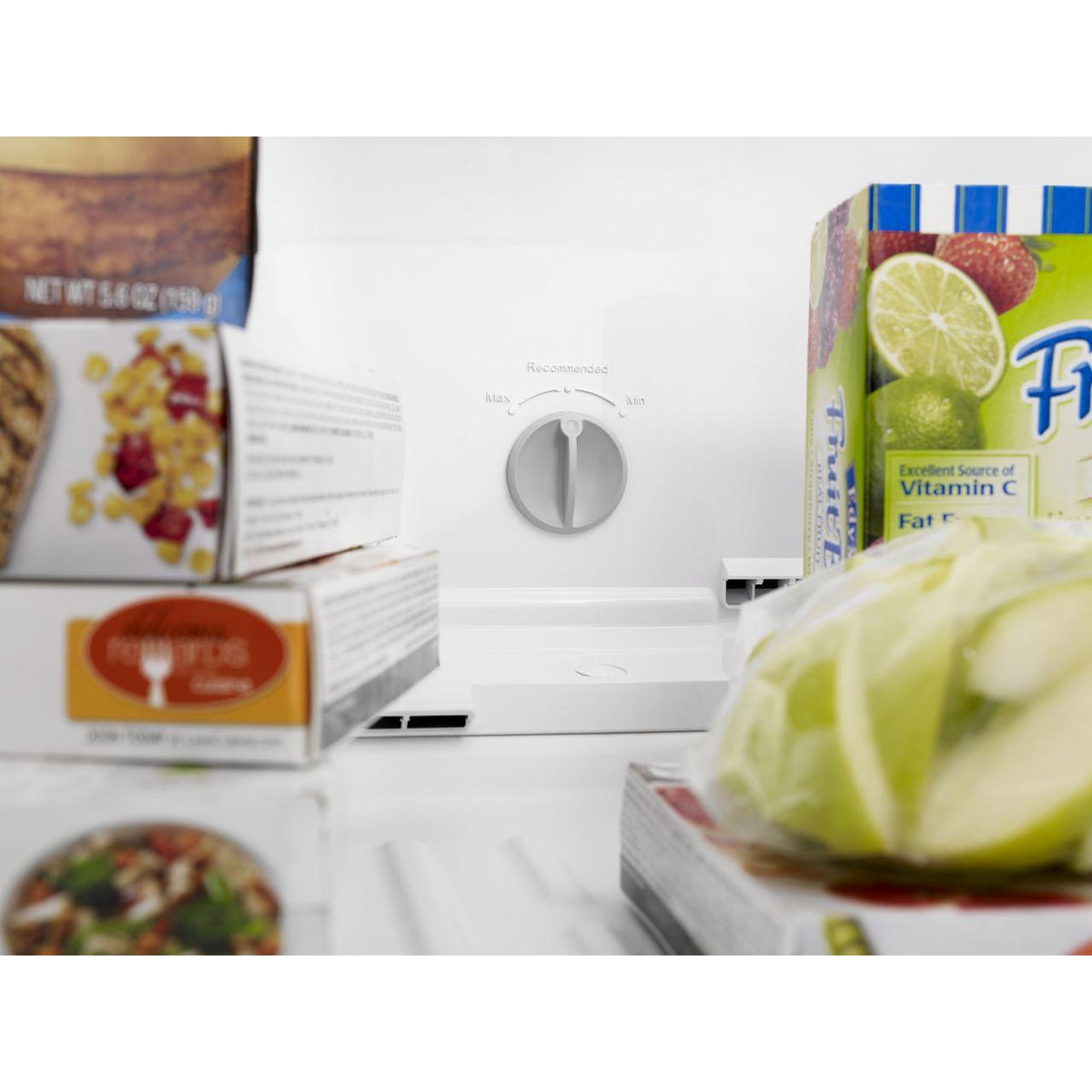  Whirlpool 28-inch, 17.64 cu. ft. Top Freezer Refrigerator WRT518SZFG IMAGE 10