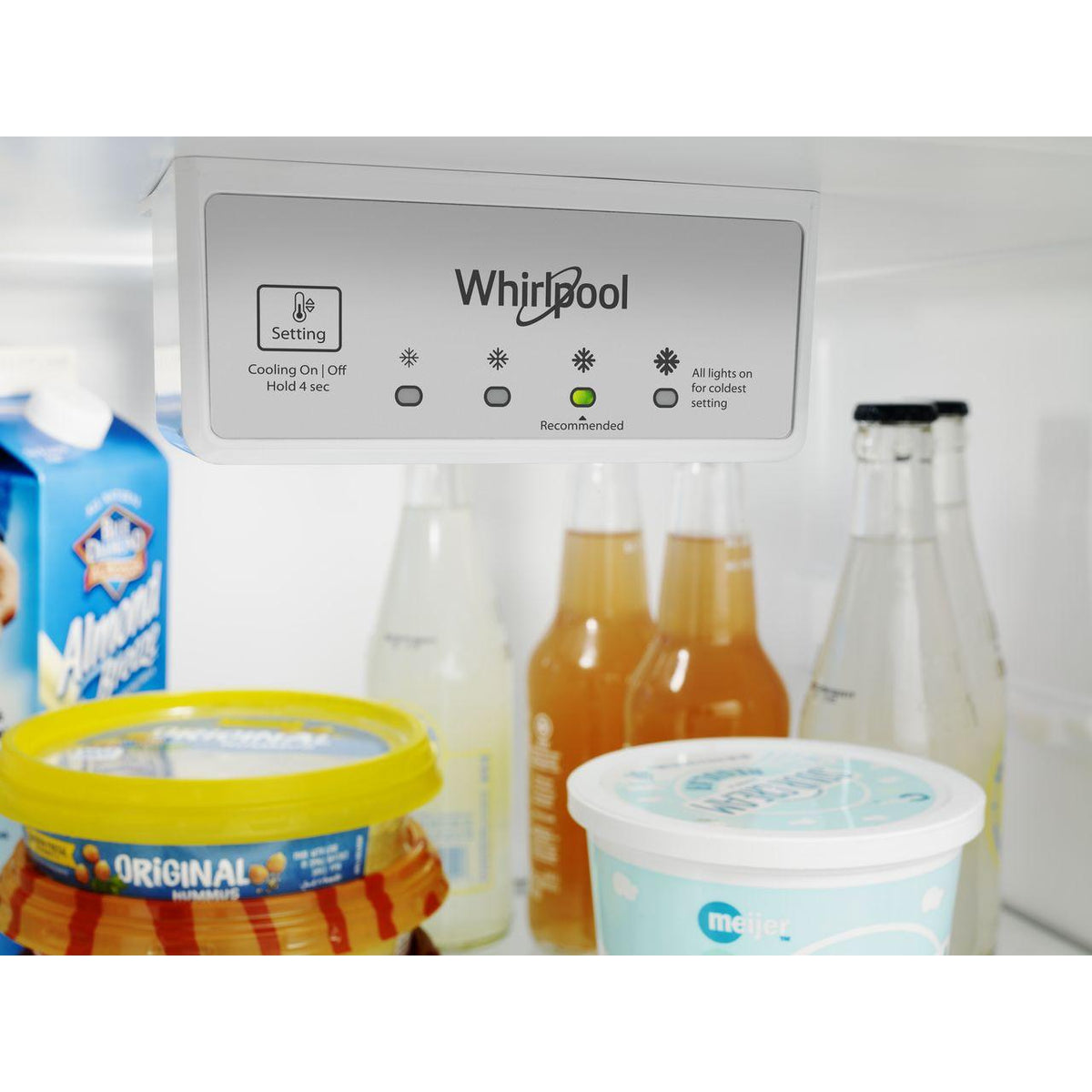  Whirlpool 28-inch, 17.64 cu. ft. Top Freezer Refrigerator WRT518SZFG IMAGE 9