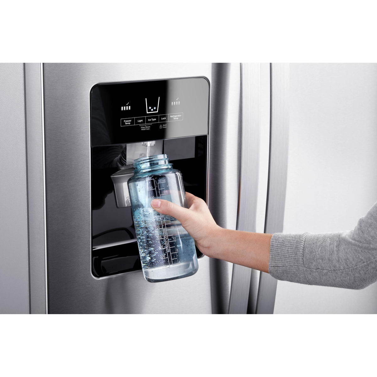  Whirlpool 33-inch, 21.0 cu. ft. Side-By-Side Refrigerator WRS321SDHZ IMAGE 5